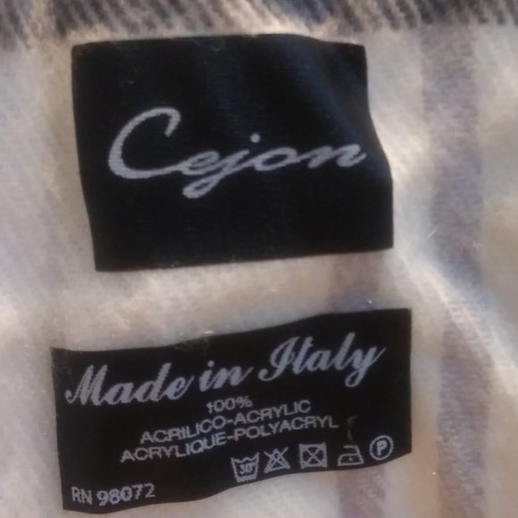 Cejon acrylic winter scarf - cream, tan, light gray and black plaid - Picture 2 of 3